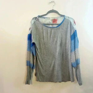 Anthropologie tiny long sleeve blouse XS‎